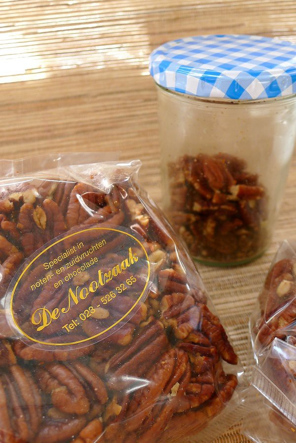 pecan noten in een zakje van winkel de nootzaak in haarlem