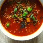 chinese tomatensoep met champignons en bosui