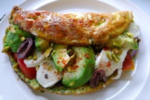 omelet California avocado