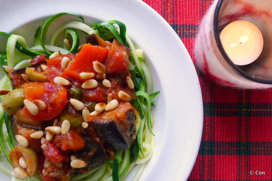 Courgetti met caponata alla Calabrese