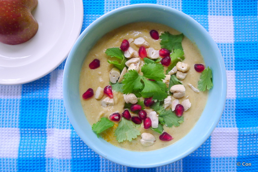 Knolselderijsoep met appel en garam masala