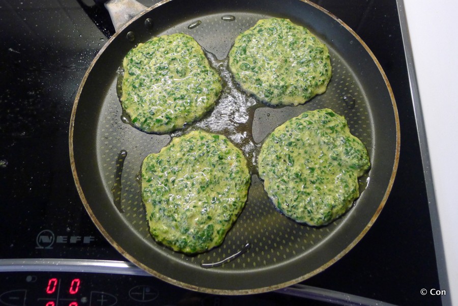 spinazie latkes koekenpan