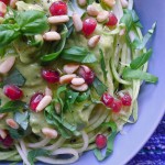 courgetti raw mango avocado saus