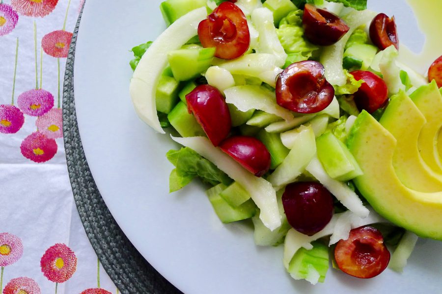 Romaine salade met koolrabi en kersen recept ~ minder koolhydraten, maximale smaak ~ www.con-serveert.nl