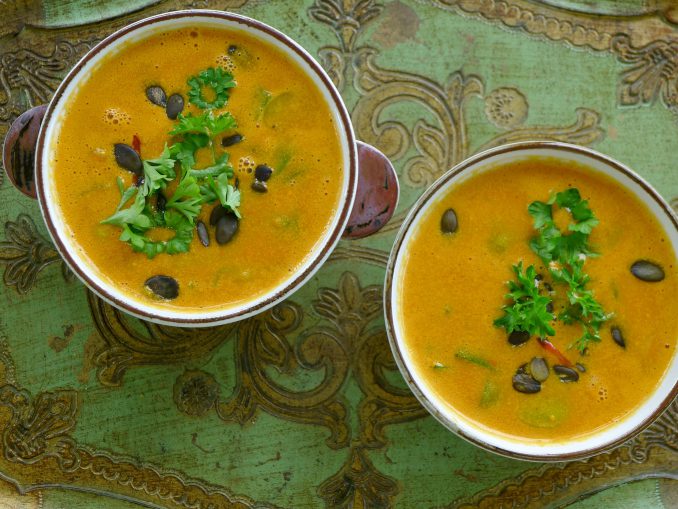 Tomaten-pompoen soep recept ~ minder koolhydraten, maximale smaak ~ www.con-serveert.nl