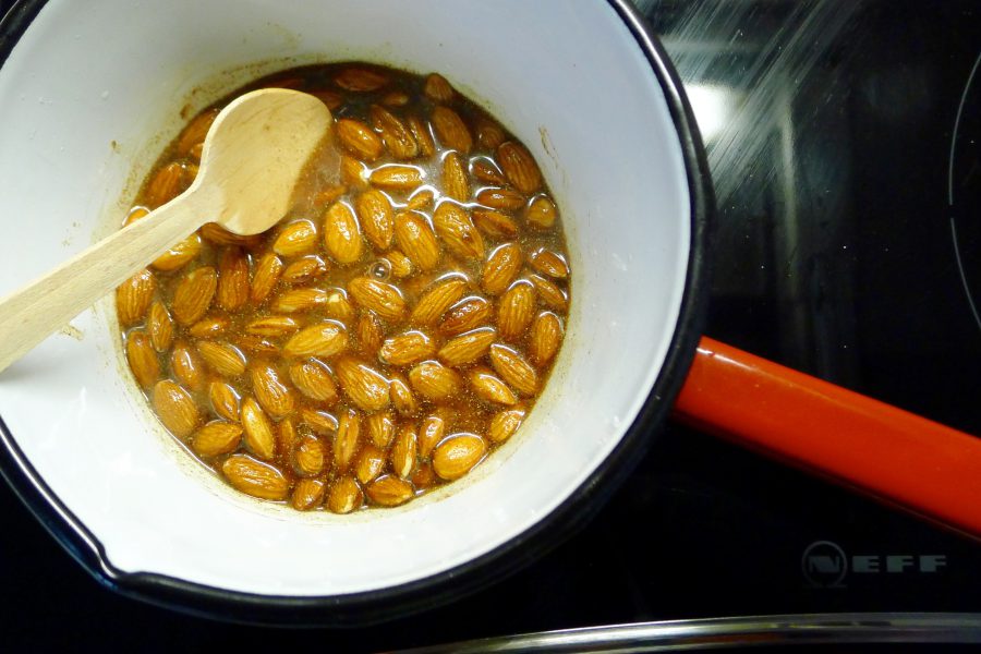 Gebrande amandelen, suikervrij recept ~ minder koolhydraten, maximale smaak ~ www.con-serveert.nl