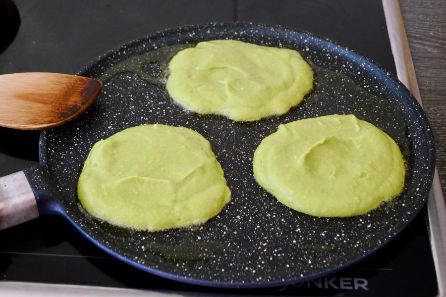 Avocado pannenkoekentaartje recept ~ minder koolhydraten, maximale smaak ~ www.con-serveert.nl