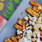 Koolraap frietjes uit de oven met feta en macadamia noten, koolhydraatarm vegetarisch recept ~ minder koolhydraten, maximale smaak ~ www.con-serveert.nl