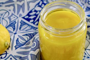 Koolhydraatarme en suikervrije lemon curd recept ~ minder koolhydraten, maximale smaak ~ www.con-serveert.nl