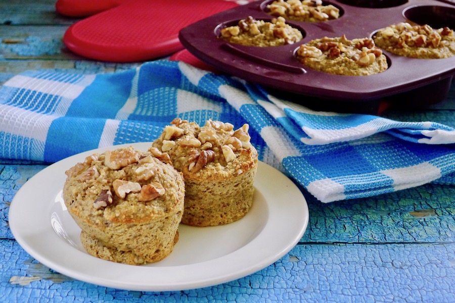 Vezelrijke bananenbrood ontbijt muffins recept ~ minder koolhydraten, maximale smaak ~ www.con-serveert.nl