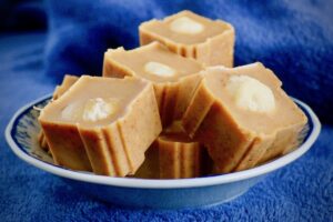 Macadamia fat bombs, ketogeen recept ~ minder koolhydraten, maximale smaak ~ www.con-serveert.nl