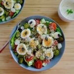 Salade met ei, augurk en yoghurtdressing, koolhydraatarm recept - koolhydraatarm genieten begint bij con-serveert.nl