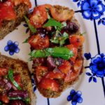 Koolhydraatarme bruschetta recept - koolhydraatarm genieten begint bij con-serveert.nl