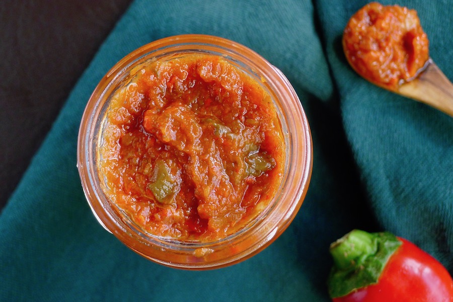 Zelfgemaakte ajvar, koolhydraatarm recept - koolhydraatarm genieten begint bij con-serveert.nl