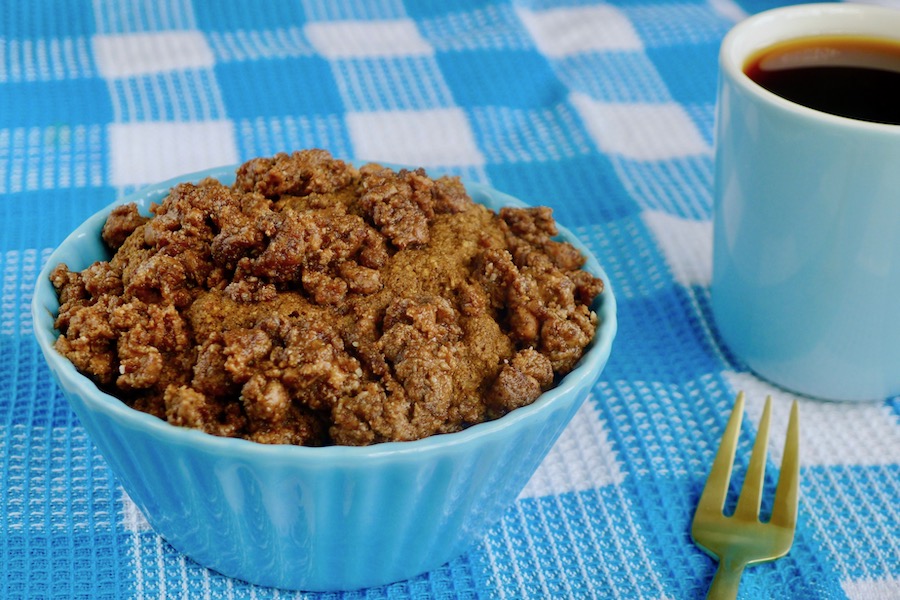 Ontbijt Streusel mug cake, koolhydraatarm recept - koolhydraatarm genieten begint bij con-serveert.nl