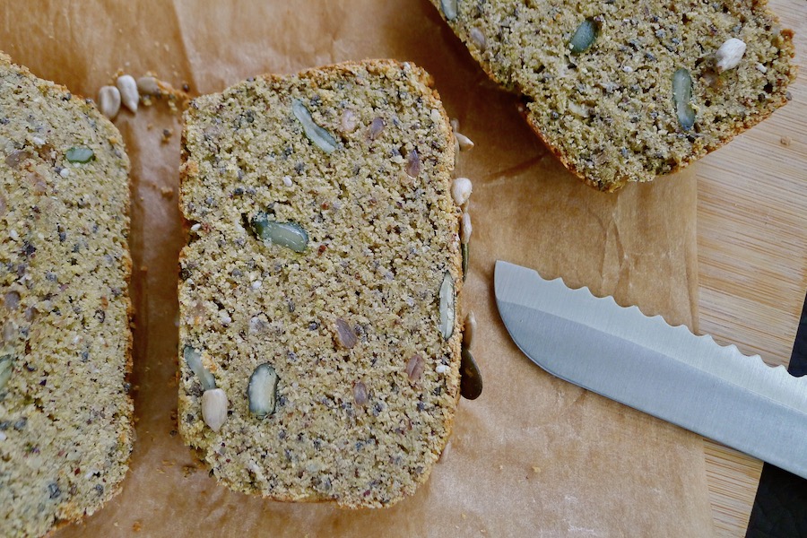 Keto paleo eiwitbrood recept - koolhydraatarm genieten begint bij con-serveert.nl