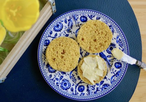 Koolhydraatarm magnetron broodje, glutenvrij, zuivelvrij en notenvrij recept - koolhydraatarm genieten begint bij Con-serveert.nl