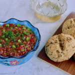 Ezme - Turkse tomatensalsa mezze recept - koolhydraatarm genieten begint bij www.con-serveert.nl