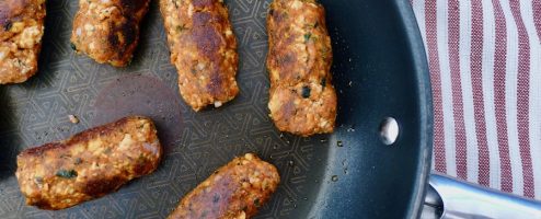 Tofu cevapcici – vegan Balkan worstjes